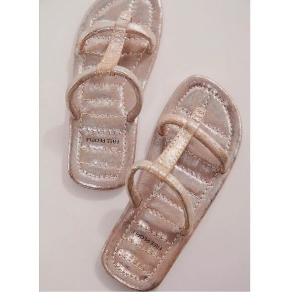 Free People Hadden Sandals in Champagne Metallic Size 11 - Picture 2 of 16